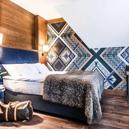 Nova Na Gubalowce מלון דירות