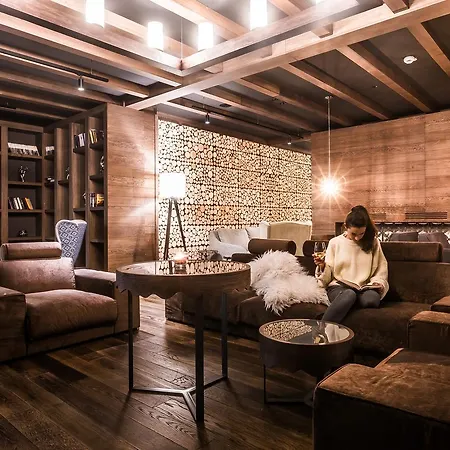 Nova Na Gubalowce 4*